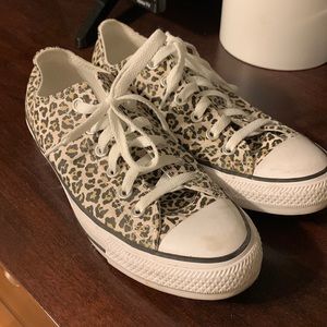 Leopard print Converse sneakers
